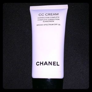 CHANEL CC CREAM 32 BEIGE ROSE